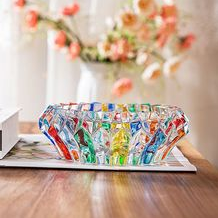 Ръчно рисувани изделия от стъкло